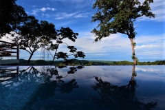 Infinity pool